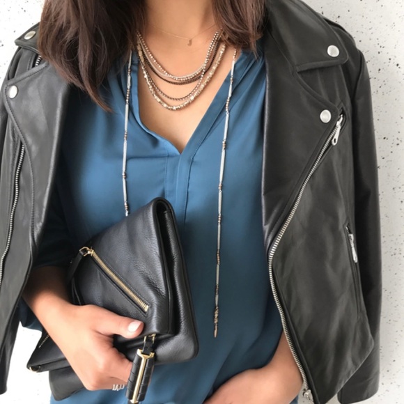 Stella & Dot Logan layered necklace - Picture 2 of 5